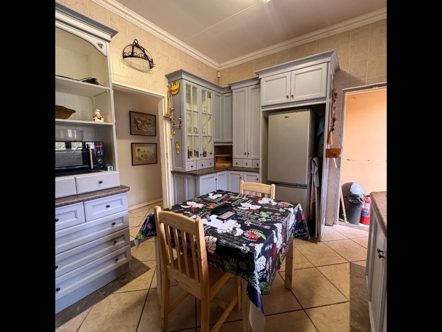 3 Bedroom Property for Sale in Flimieda North West